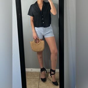 J.crew light blue cotton trouser shorts 0 | coastal granddaughter preppy travel